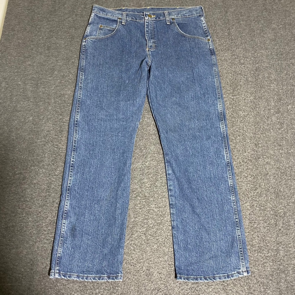 Wrangler Rugged Wear Mens Blue Straight Leg Jeans 34x30 Stretch 31050BI